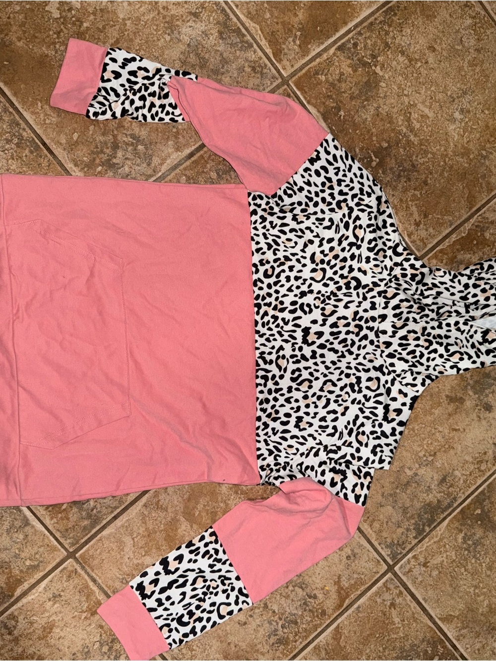 Amazon Pink and White Leopard Print Hooded Pullover